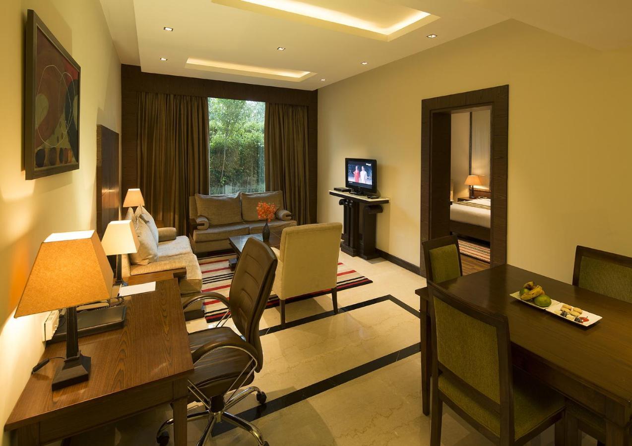 The Cabbana Resort & Spa Phagwāra Kamer foto